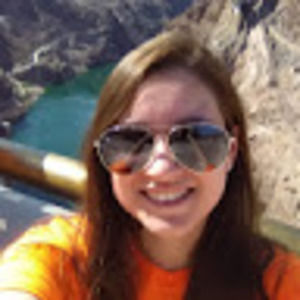 Meet your Posher, Raquel